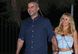 Γωγώ Μαστροκώστα: Νοσηλεύεται σε σοβαρή κατάσταση
