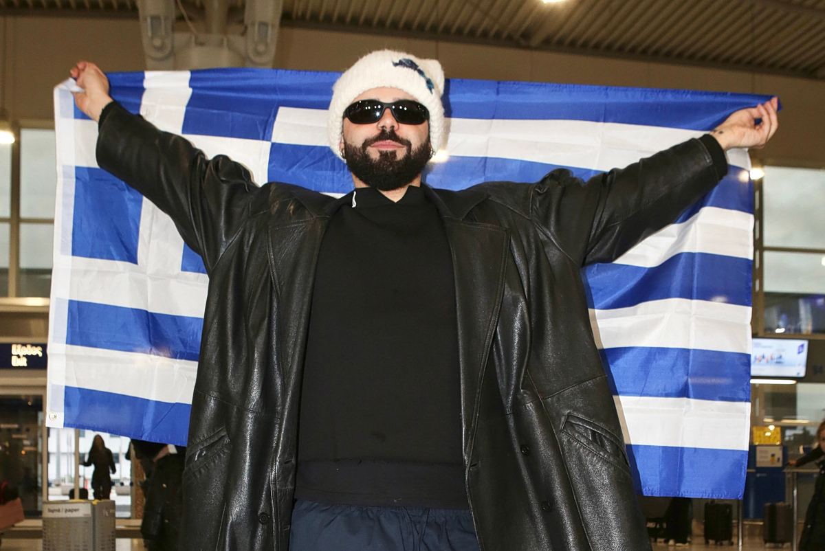 Πώς προέκυψε το Ferto και ποια η αγαπημένη εμφάνιση της Eurovision; Ο Akylas απαντά σε όσα θέλεις να ξέρεις