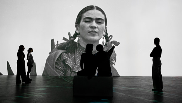 Φρίντα Κάλο: «Beyond the Icon Immersive Athens» στον Ελληνικό Κόσμο