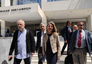 Καρυστιανού: Κατέθεσε την ιδρυτική διακήρυξη του κόμματος στον Άρειο Πάγο – «Δεν είμαστε κόμμα διαμαρτυρίας»