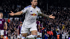 Λιντς Γιουνάιτεντ- Μπέρνλι 3-1: «Άλμα» παραμονής για τα «παγώνια»