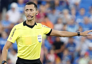 Super League: Η ΚΕΔ όρισε τον Σάντσεθ Μαρτίνεθ στο Ολυμπιακός-ΠΑΟΚ, ο Όσμερς σφυρίζει στο ΑΕΚ-Παναθηναϊκός