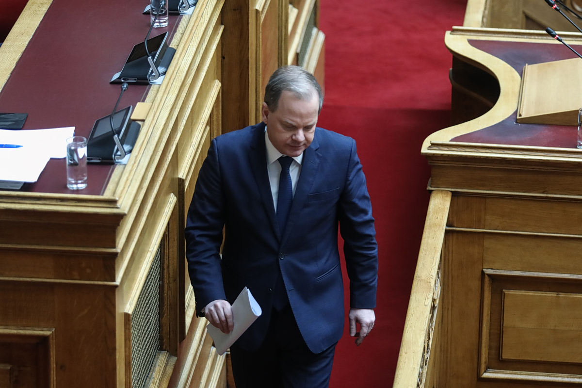 Τέμπη: Στον Άρειο Πάγο συγγενείς θυμάτων – Ζητούν να διωχθεί για κακούργημα ο Κώστας Αχ. Καραμανλής