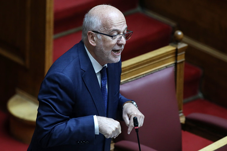 Οι κουτοπονηριές του Γιώργου Φλωρίδη θα ήταν απλώς καταγέλαστες, εάν δεν ήταν επικίνδυνες