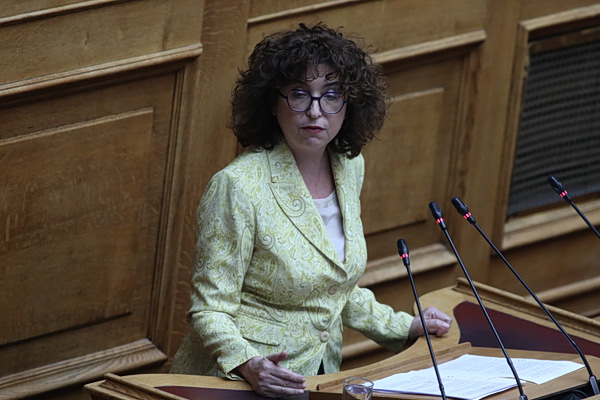 Καραγεωργοπούλου για Κωνσταντοπούλου: Είπε ότι έχω κλεμμένη έδρα, ο σύντροφός της πήρε έδρα ενώ δεν είχε δικαίωμα