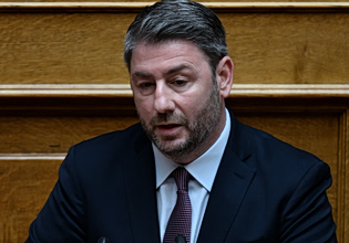 Live η συνέντευξη του Νίκου Ανδρουλάκη στο οικονομικό συνέδριο «Ο κόσμος σε μετάβαση»