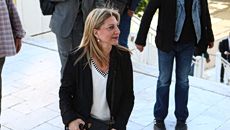 Καρυστιανού: Κατέθεσε την ιδρυτική διακήρυξη του κόμματος στον Άρειο Πάγο – «Δεν είμαστε κόμμα διαμαρτυρίας»