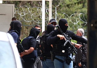 Βαρύ κατηγορητήριο για τους συλληφθέντες για τη δολοφονία Μοσχούρη – Διώξεις για 9 κακουργήματα