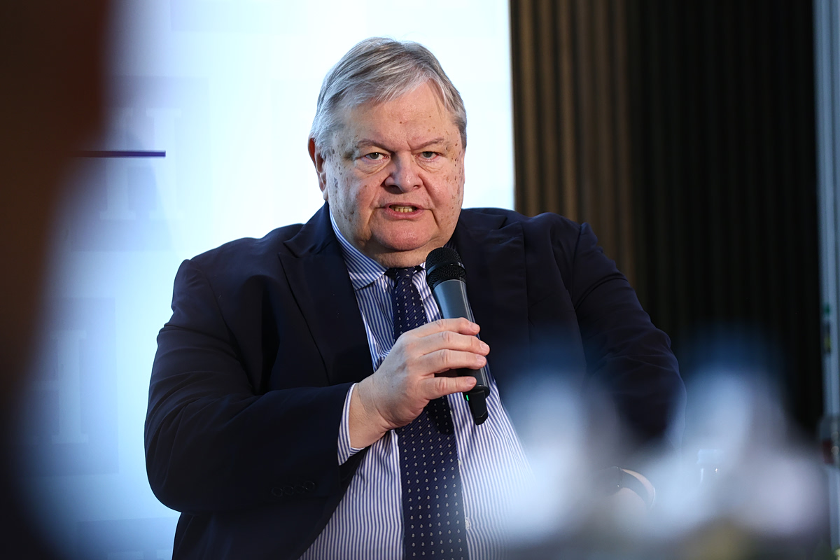 Καταπέλτης ο Ευ. Βενιζέλος: Το μεγάλο «λάθος» με την αρχειοθέτηση των υποκλοπών
