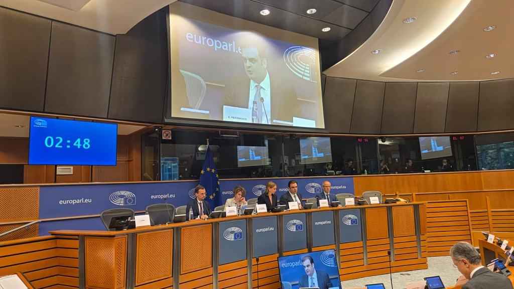 Η ευρωζώνη μπορεί να αντέξει το νέο σοκ, λέει ο Πιερρακάκης