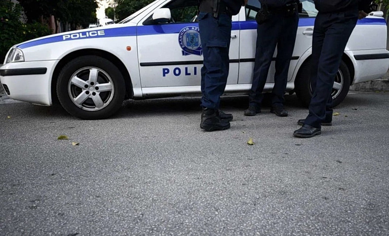 Αγρίνιο: Μαθήτρια έκανε μπούλινγκ επί δύο μήνες στη συμμαθήτριάς της – Δάγκωσε και την μητέρα της