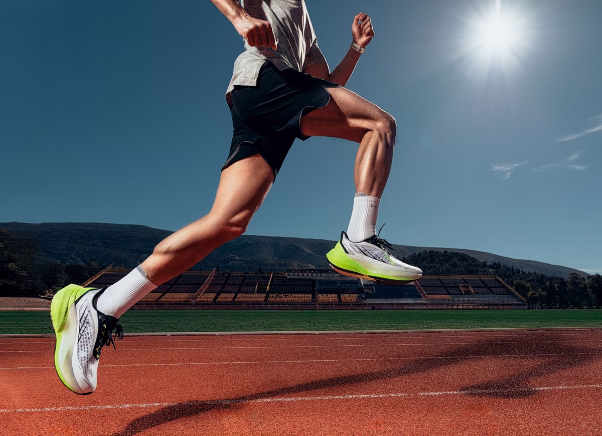 Η Under Armour μας συστήνει την πιο ολοκληρωμένη σειρά running για κάθε χιλιόμετρο