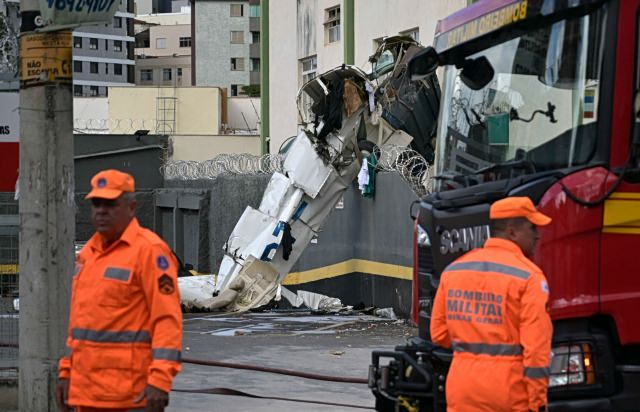 Βραζιλία: Μονοκινητήριο αεροσκάφος συντρίβεται σε πολυκατοικία στο Μπέλο Οριζόντε