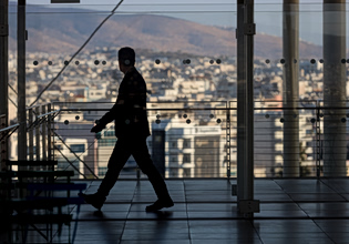 Το δημογραφικό συρρικνώνει τα τετραγωνικά των ακινήτων – Αυξημένη ζήτηση σε μικρότερες κατοικίες