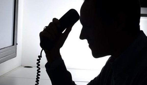 Τηλεφωνικές απάτες με το όνομα της ΔΥΠΑ: Η υπηρεσία καλεί τους πολίτες σε επαγρύπνηση