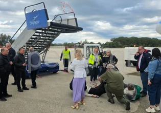 Ατύχημα στον Άραξο – Στο νοσοκομείο τρεις δημοσιογράφοι μετά από πτώση σκάλας σε τελετή