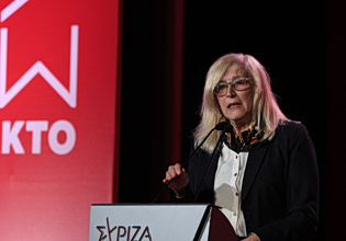 «Νέο ξεκίνημα, νέοι αγώνες» για την Ελένη Αυλωνίτου που έφυγε από τον ΣΥΡΙΖΑ