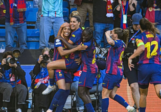 Μπαρτσελόνα – Λιόν 4-0: Πρωταθλήτριες Ευρώπης στο ποδόσφαιρο γυναικών οι Καταλανές (vid)