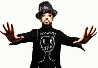 Boy George: Διπλός θρίαμβος στα British LGBT Awards – O αλυσοδεμένος escort, οι καταχρήσεις, η νηφαλιότητα