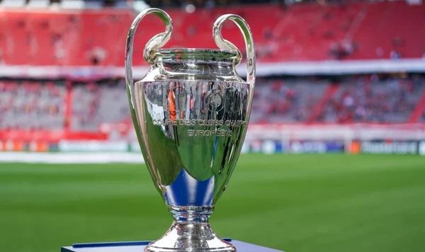Champions League: Η Παρί θέλει το repeat και η Άρσεναλ το πρώτο – Ζωντανά το pregame του μεγάλου τελικού στο MEGA