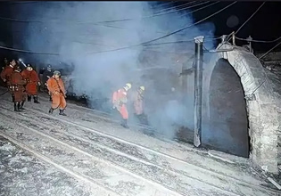Κίνα: Η πολύνεκρη έκρηξη στο ανθρακωρυχείο αποτελεί τη χειρότερη τραγωδία στη χώρα εδώ και 17 χρόνια