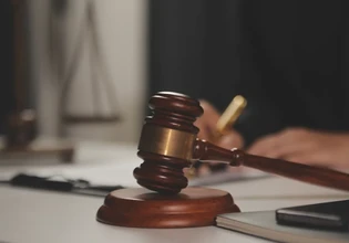 Ποινή κάθειρξης 12 ετών σε 31χρονο για τον βιασμό κοπέλας το 2022 στα Φαλάσαρνα