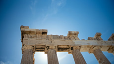Τι κάνει τους Ευρωπαίους να νιώθουν περήφανοι για τη χώρα τους; Σε τι προηγούνται οι Έλληνες