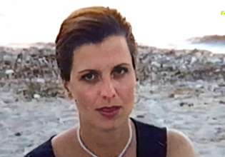 «Η Ολυμπία αυτή δούλευε σε τουριστικό πρακτορείο» – Έρευνα στη Σαντορίνη για την εξαφάνιση θρίλερ στη Νέα Ιωνία