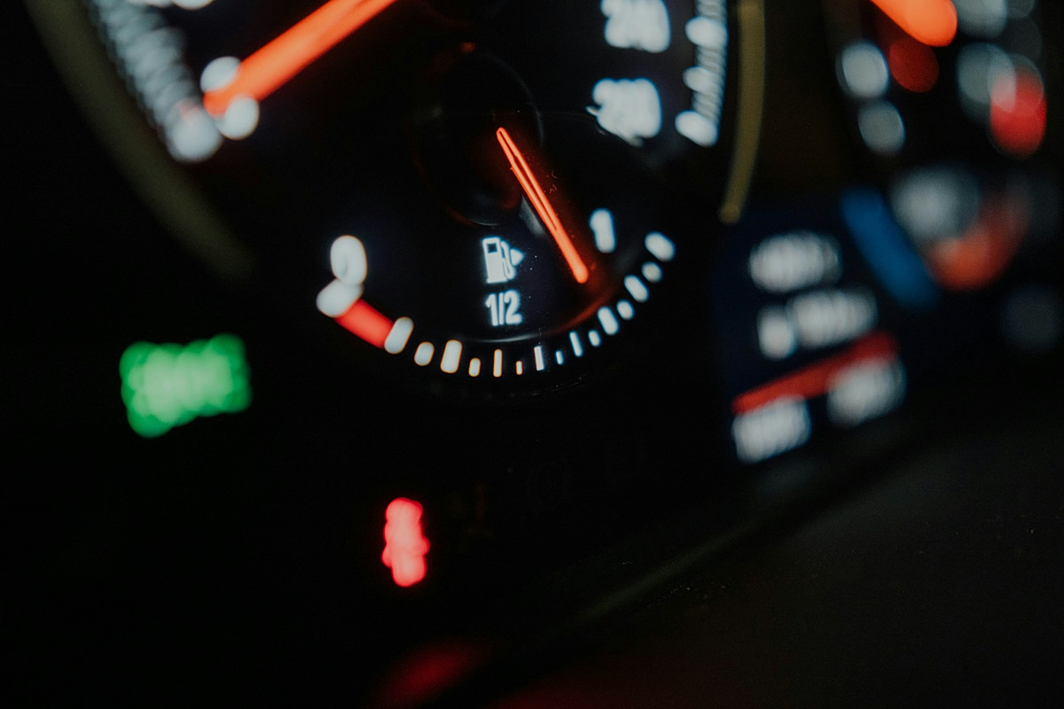 Ακρίβεια: Παρατεταμένη η ακρίβεια στα καύσιμα – Έρχονται νέες αυξήσεις σε αμόλυβδη και diesel