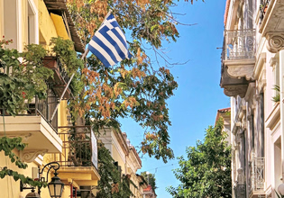Διανυκτερεύσεις: Αγαπημένοι τουριστικοί προορισμοί στην Ευρώπη – Οι κορυφαίοι, οι εκπλήξεις και το «Live Your Myth in Greece»