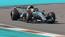 Πήρε την pole position στο Grand Prix του Μαϊάμι ο Αντονέλι (pic)