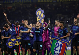 Ίντερ – Πάρμα 2-0: Πρωταθλητές Ιταλίας για 21η φορά στην ιστορία τους οι «Νερατζούρι»