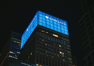 Barclays: Τα «στοιχήματα» γίνονται ο νέος γκουρού των αγορών