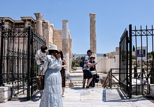 Καιρός: Καλοκαιράκι από Δευτέρα – Πάνω από τους 30 βαθμούς η θερμοκρασία