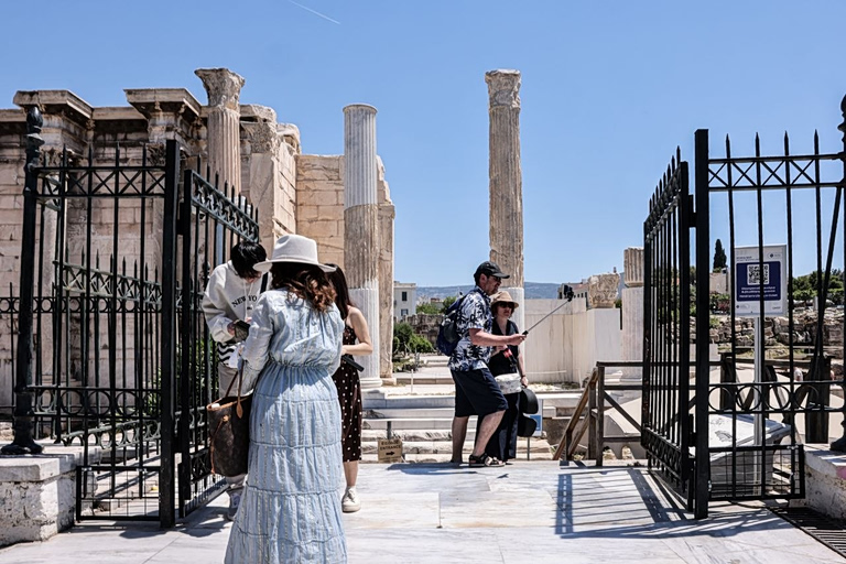 Καιρός: Καλοκαιράκι από Δευτέρα – Πάνω από τους 30 βαθμούς η θερμοκρασία