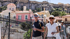 Καιρός: Η ημέρα της νέας εβδομάδας με την υψηλότερη θερμοκρασία – Πού ο υδράργυρος θα σκαρφαλώσει στους 33°C
