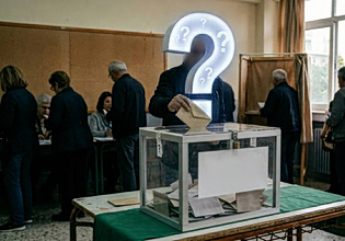 Εκλογές: Η Ελλάδα στο δρόμο προς τις κάλπες και στο μικροσκόπιο διεθνών οίκων – Το εύρημα που ανάβει «φωτιές»