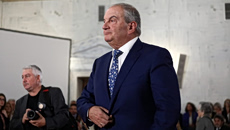 Νέα εμφάνιση Καραμανλή – Η αγεφύρωτη απόσταση του πρώην πρωθυπουργού από Μητσοτάκη
