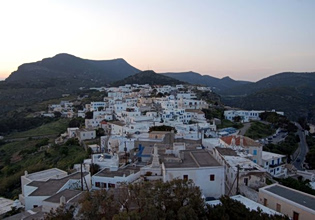 Kythira pass – Chios pass: Οι δικαιούχοι και η διαδικασία για τα Voucher 250 και 300 ευρώ