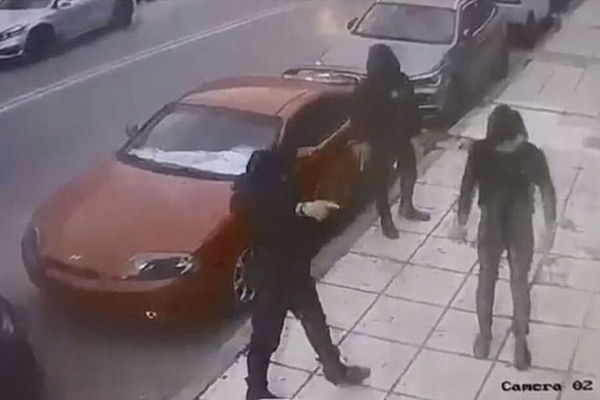Κρήτη: Νέο βίντεο ντοκουμέντο από το αιματηρό επεισόδιο έξω από μπαρ στο Ηράκλειο