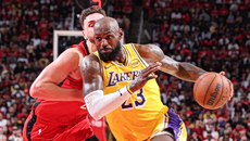 NBA: Μυθικός Λεμπρόν Τζέιμς έστειλε τους Λέικερς στους ημιτελικούς της Δύσης – Δύο Game 7 στην Ανατολή (vids)