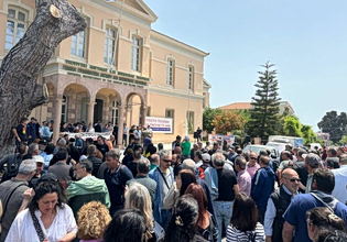 Λέσβος: Στους δρόμους ξανά οι κτηνοτρόφοι – Διεκδικούν εμβολιασμό για τον αφθώδη πυρετό και αποζημιώσεις