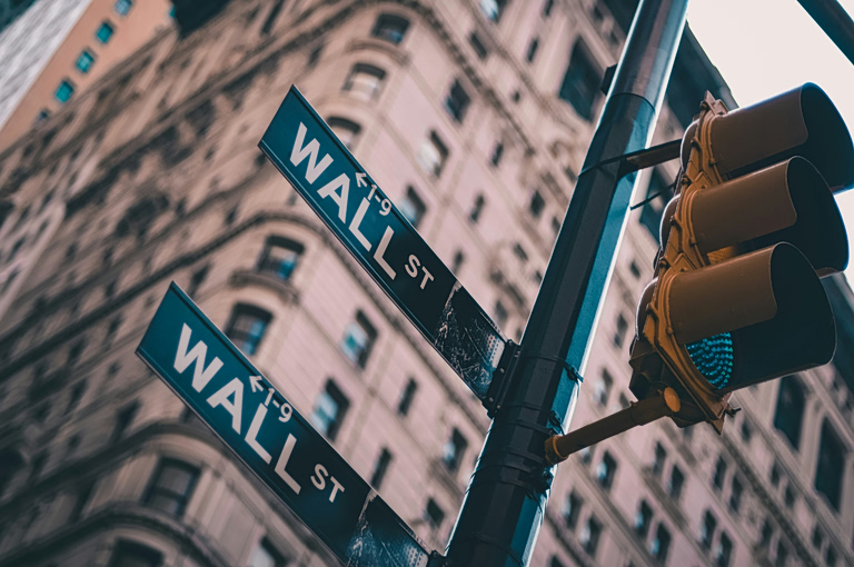 Wall Street: Τα μαθήματα από 100 χρόνια επενδύσεων