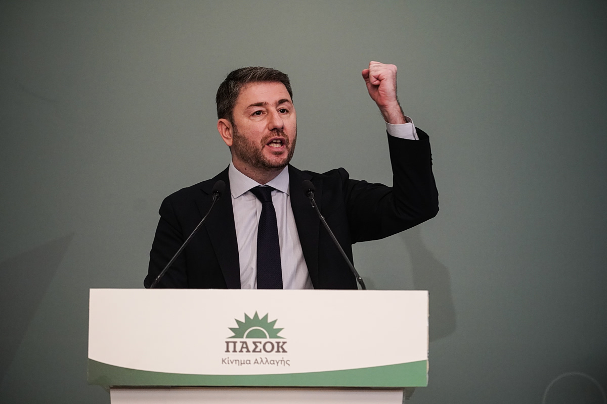 Ανδρουλάκης: Διμέτωπη επίθεση κατά Μητσοτάκη, Τσίπρα – Στόχος μας η πρώτη θέση στις εκλογές
