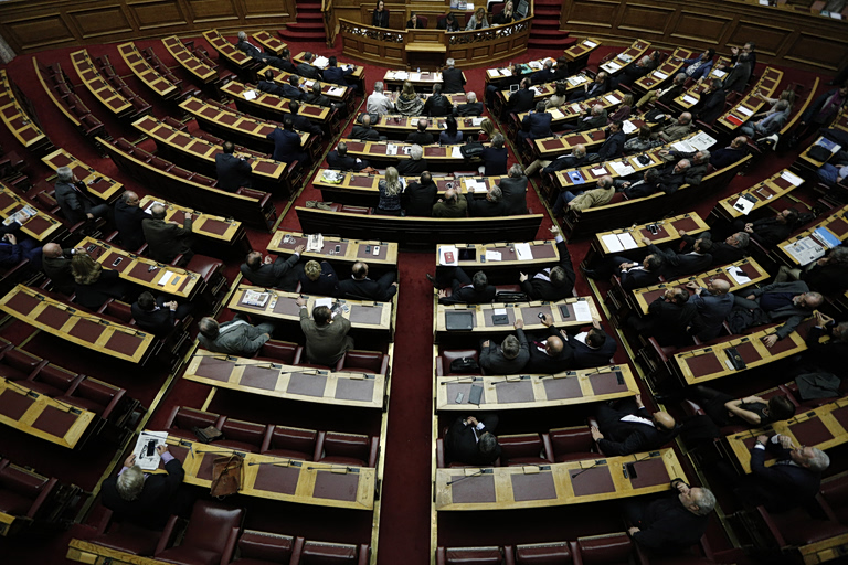 Εντός τριών μηνών η εκδίκαση υποθέσεων που εμπλέκονται πολιτικά πρόσωπα - Τι προβλέπει η ρύθμιση