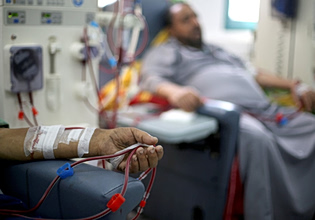 Πάνω από 500.000 άνθρωποι σε αιμοκάθαρση στις ΗΠΑ – Μια αιρετική λύση για αύξηση μοσχευμάτων