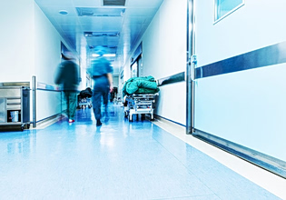 Κρήτη: Κρίσιμη αλλά σταθερή η κατάσταση του 3χρονου – Το παιδί περιγράφεται ως «ιδιαίτερα κακοποιημένο»