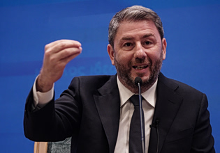 Ανδρουλάκης: Χωρίς δημοκρατία και κράτος δικαίου δεν υπάρχει κοινωνική δικαιοσύνη – Μαζί για την πολιτική αλλαγή