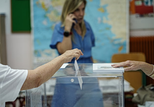 Από τον α’ γύρο η εκλογή δημάρχων και περιφερειαρχών – Τι αλλαγές φέρνει ο νέος Κώδικας Τοπικής Αυτοδιοίκησης