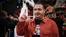 Άφησε αιχμές για τον Αταμάν ο πρόεδρος της Χάποελ, Οφέρ Γιανάι: «Ακούω ότι οι παίκτες σου…»